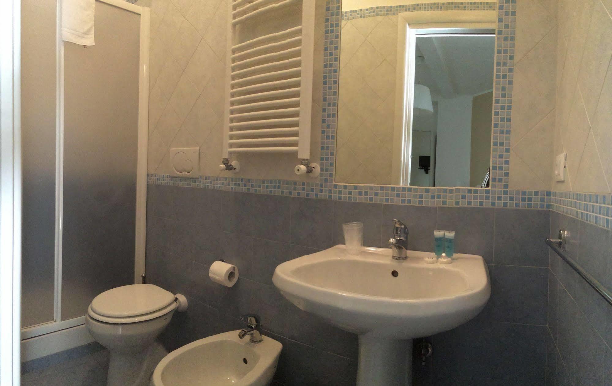 Domus Italiana Hotell Roma Eksteriør bilde